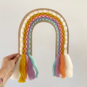 Rainbow weave, Pixie