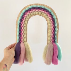 Rainbow weave, Unicorn